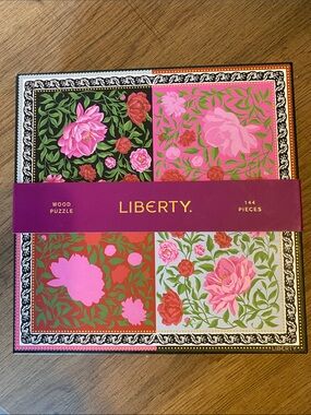 Gallison Liberty Floral flowers wood jigsaw puzzle 144 pieces